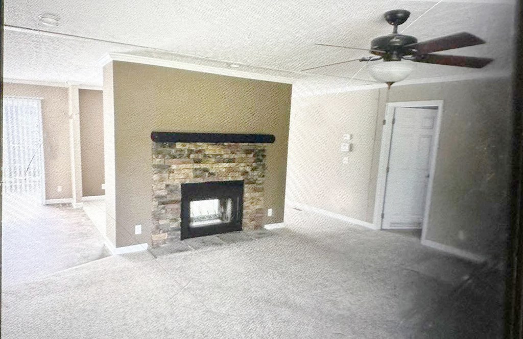 115 Elaine's Spring Murphy, NC 28906 - Photo 4 of 30 Gallery Image 4