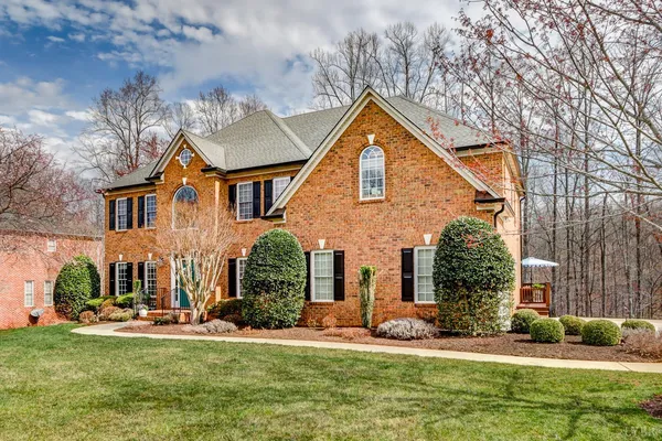 $849,900 | 105 Bethel Park Drive, Lynchburg, VA 24503