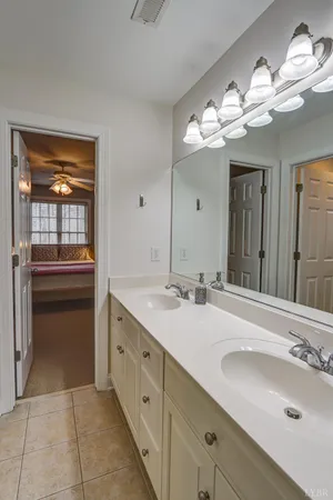 $869,900 | 105 Bethel Park Drive, Lynchburg, VA 24503