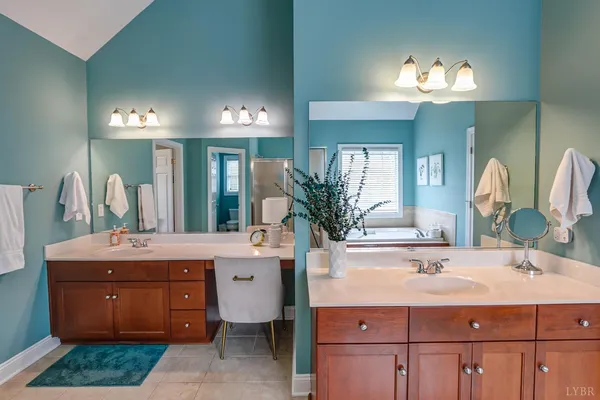 $869,900 | 105 Bethel Park Drive, Lynchburg, VA 24503