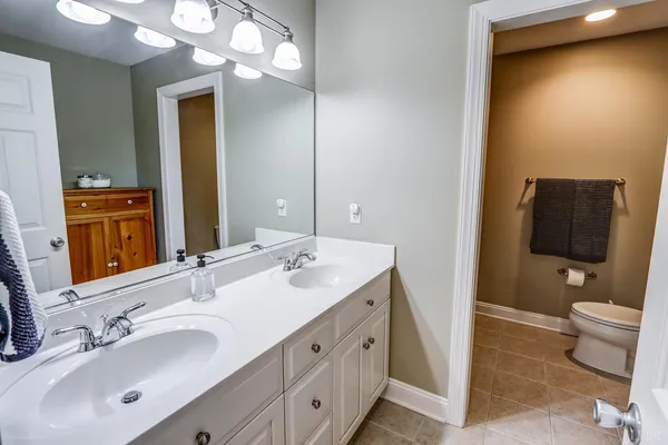 $869,900 | 105 Bethel Park Drive, Lynchburg, VA 24503