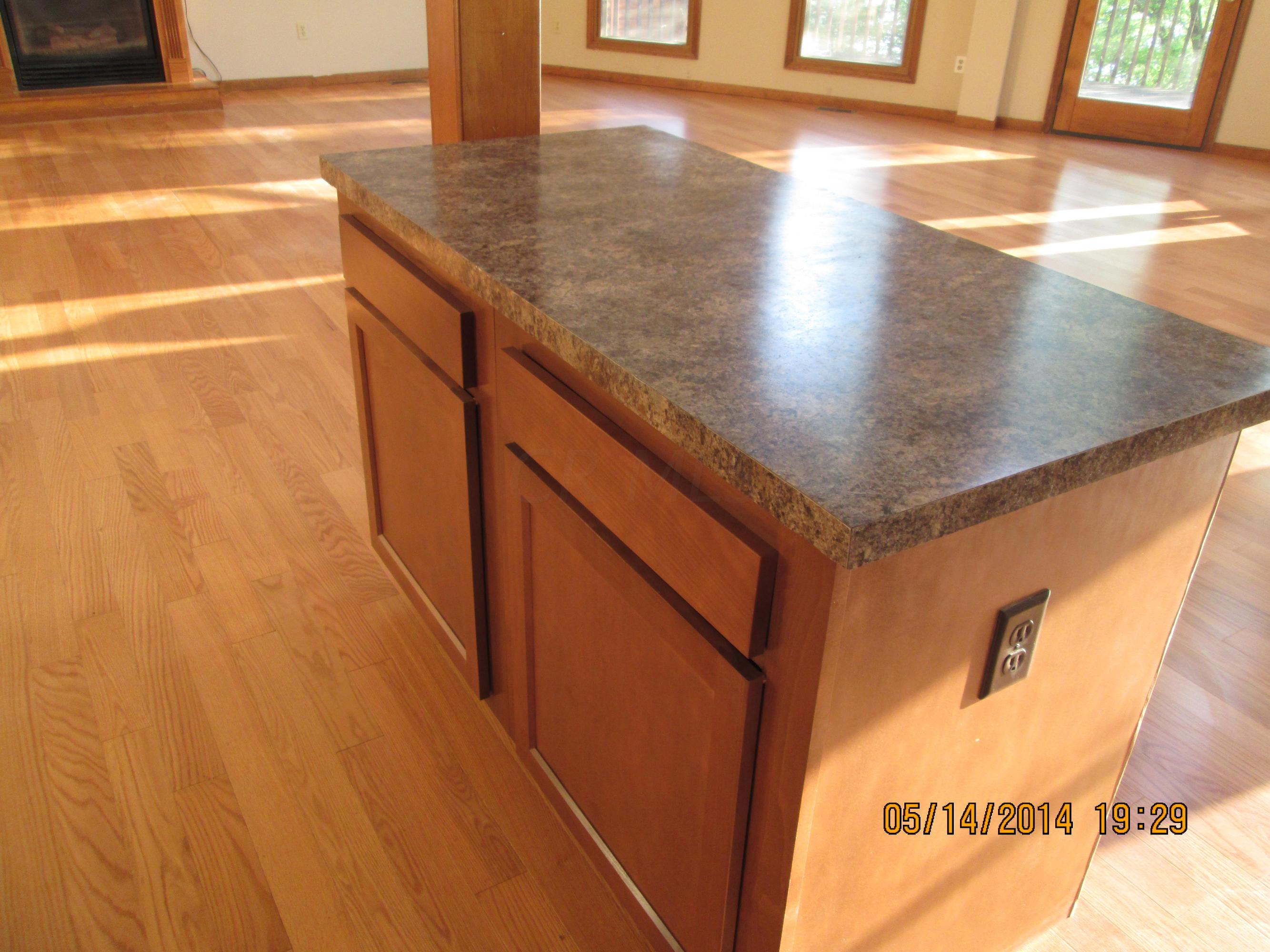 817 Quarry Road Jamestown, OH 45335 - Photo 5 of 12