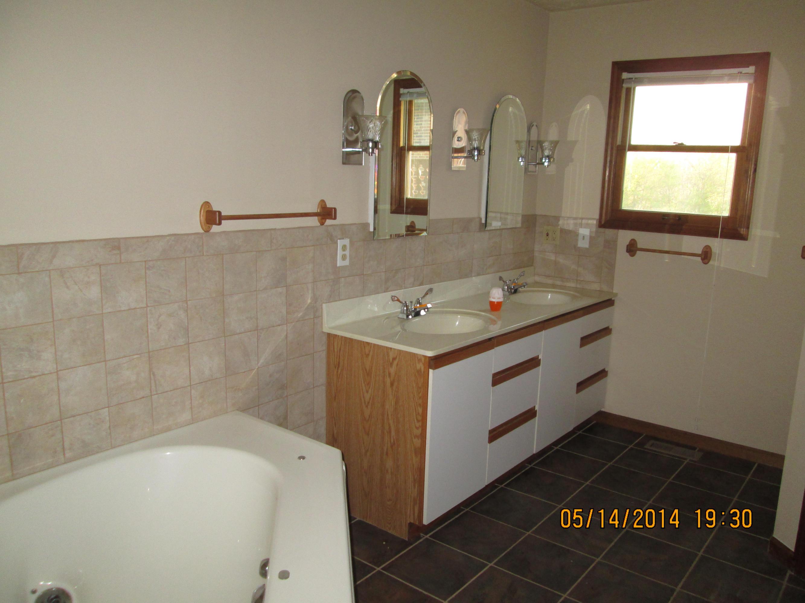 817 Quarry Road Jamestown, OH 45335 - Photo 6 of 12