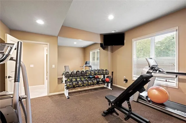 $2,995,000 | 4555 West 186th Street, Stilwell, KS 66085