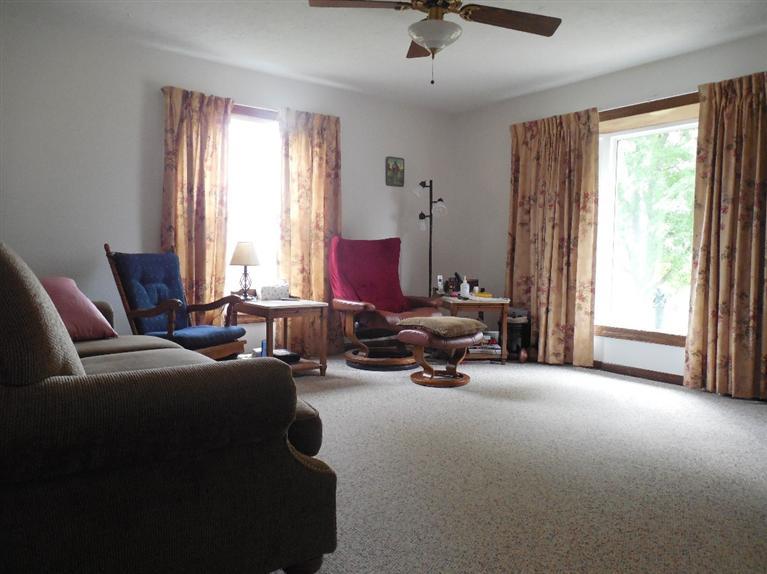 7496 Albany Road Erie, IL 61250 - Photo 8 of 16