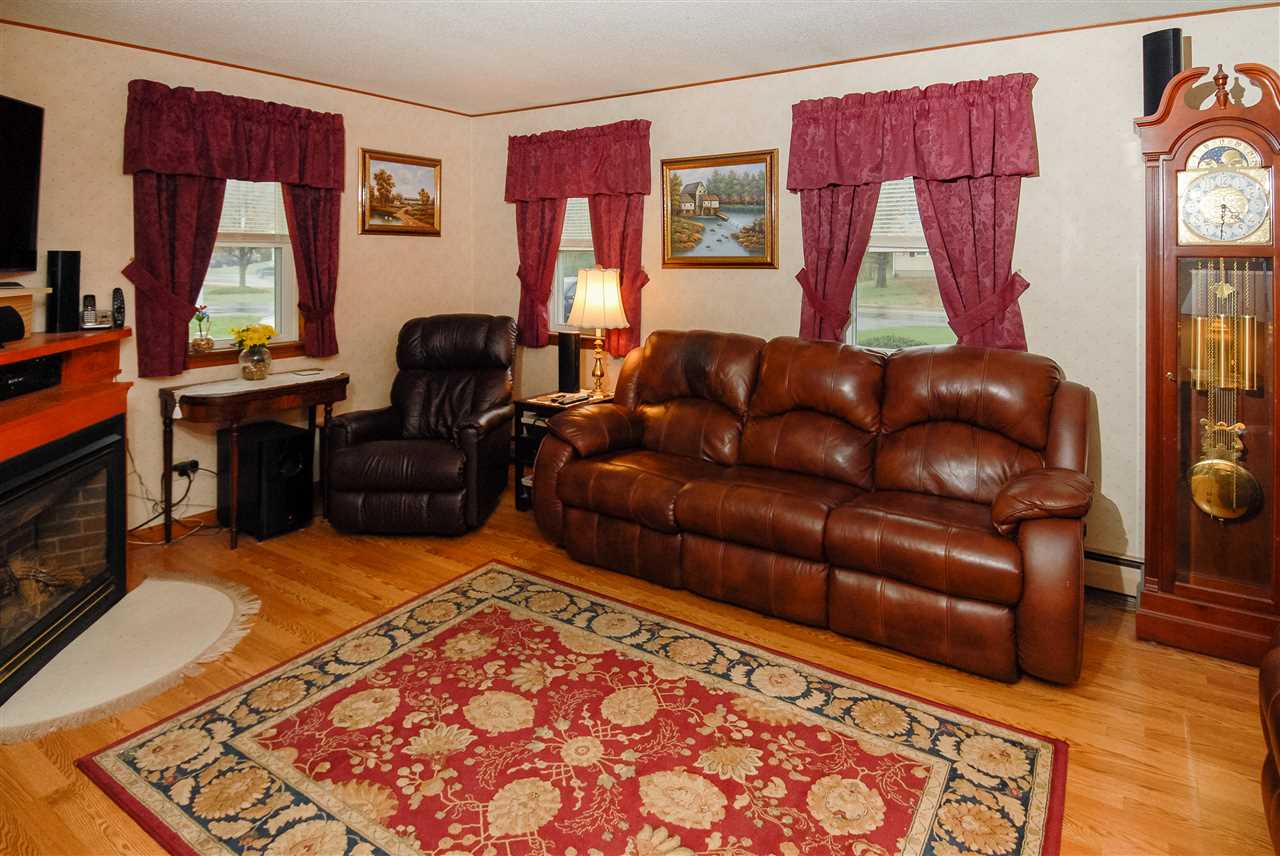 197 Old Dover Road Rochester, NH 03867 - Photo 11 of 36