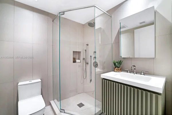 $6,200,000 | 3535 Hiawatha Avenue, Unit 403, Miami, FL 33133