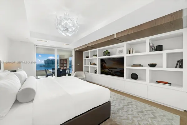 $6,200,000 | 3535 Hiawatha Avenue, Unit 403, Miami, FL 33133