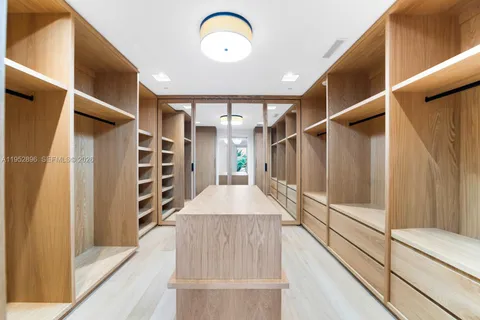 $6,200,000 | 3535 Hiawatha Avenue, Unit 403, Miami, FL 33133