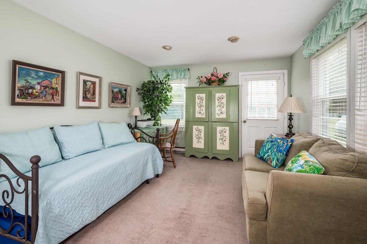 63 Farmgate Road South Berwick, ME 03908 - Photo 3 of 25