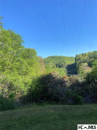 $31,900 | 24 Receptive Drive, Glenville, NC 28736