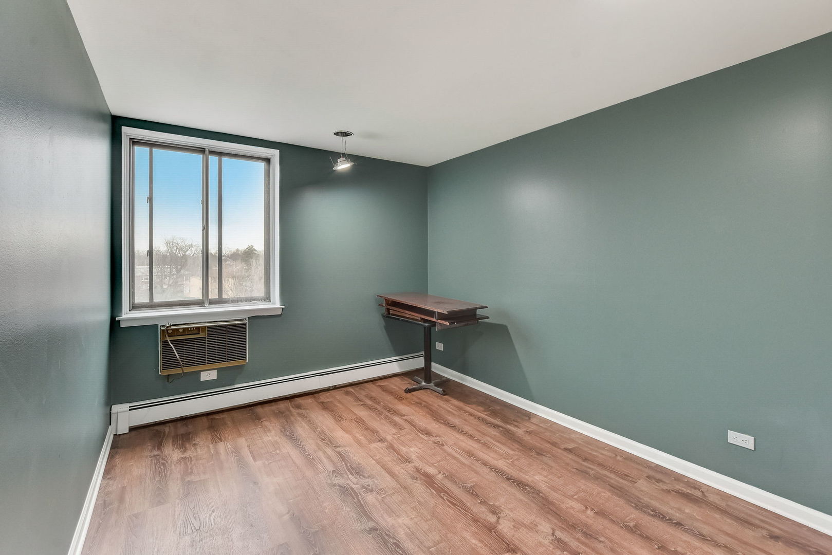 9740 South Pulaski Road, Unit 401 Oak Lawn, IL 60453 - Photo 14 of 31 Gallery Image 14