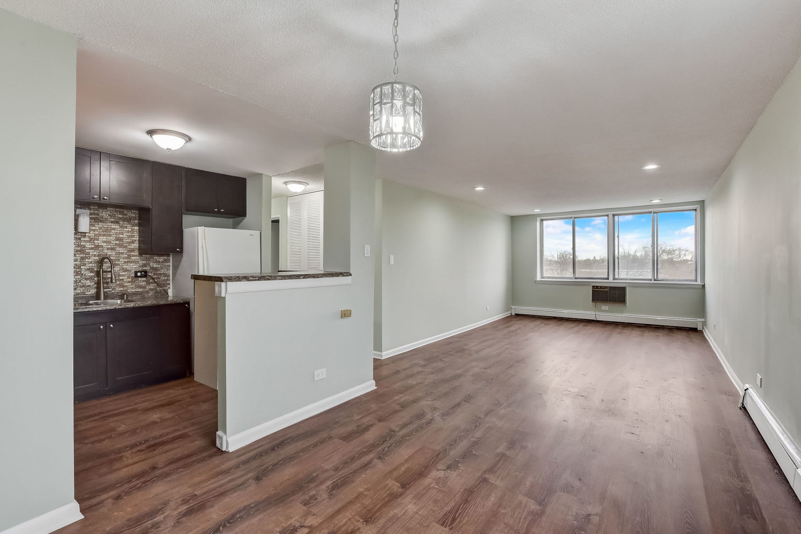 9740 South Pulaski Road, Unit 401 Oak Lawn, IL 60453 - Photo 2 of 31 Gallery Image 2