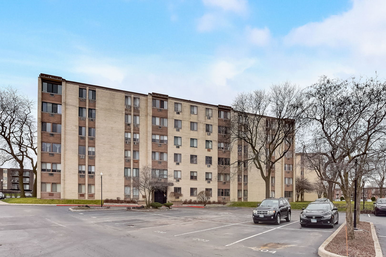 9740 South Pulaski Road, Unit 401 Oak Lawn, IL 60453 - Photo 29 of 31 Gallery Image 29