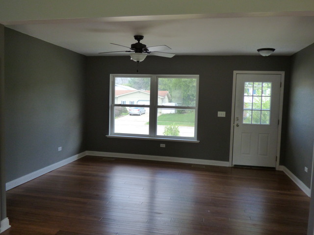 223 Riverside Drive Bolingbrook, IL 60440 - Photo 7 of 18