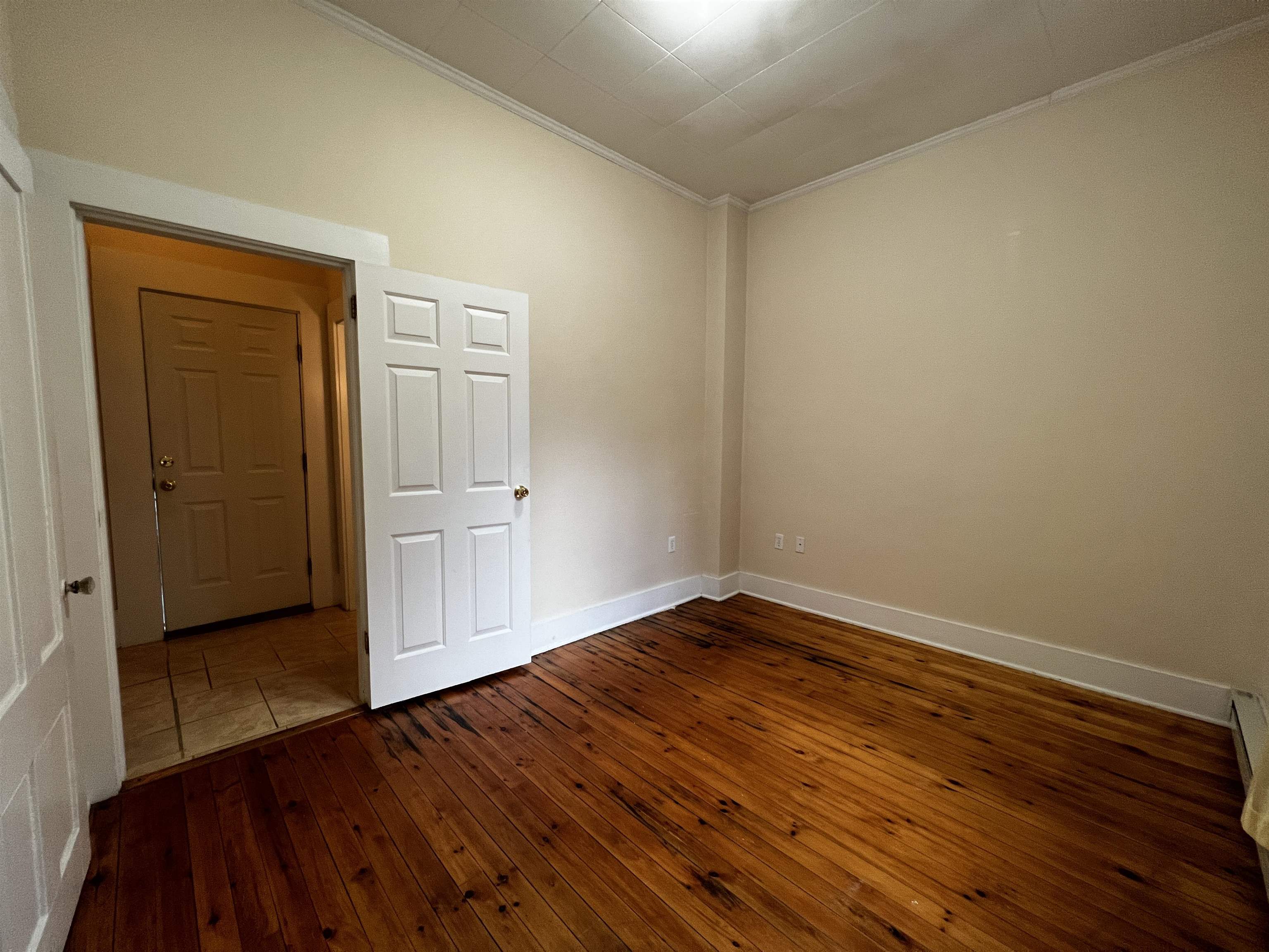 9 Forest Street, Unit 5 Exeter, NH 03833 - Photo 11 of 19