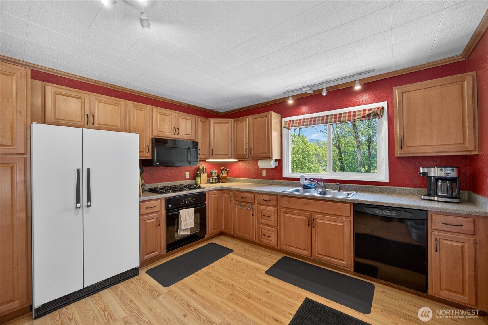 121 Powerhouse Road Packwood, WA 98361 - Photo 16 of 39