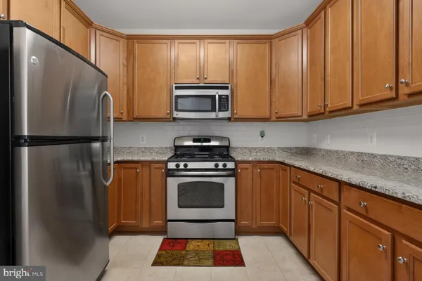 $450,000 | 24672 Byrne Meadow Square, Aldie, VA 20105