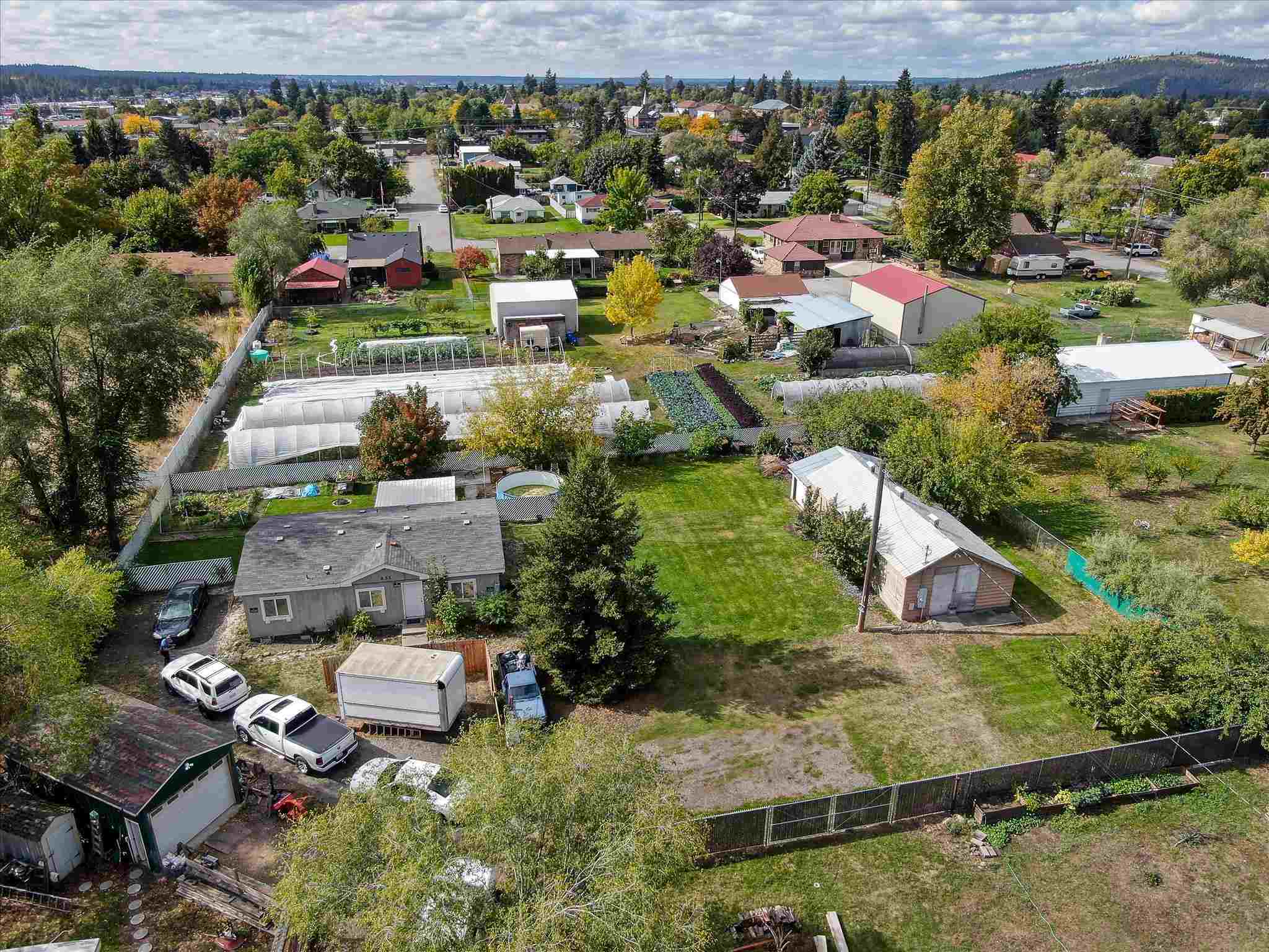 231 North Farr Road Spokane Valley, WA 99206 - Photo 1 of 24