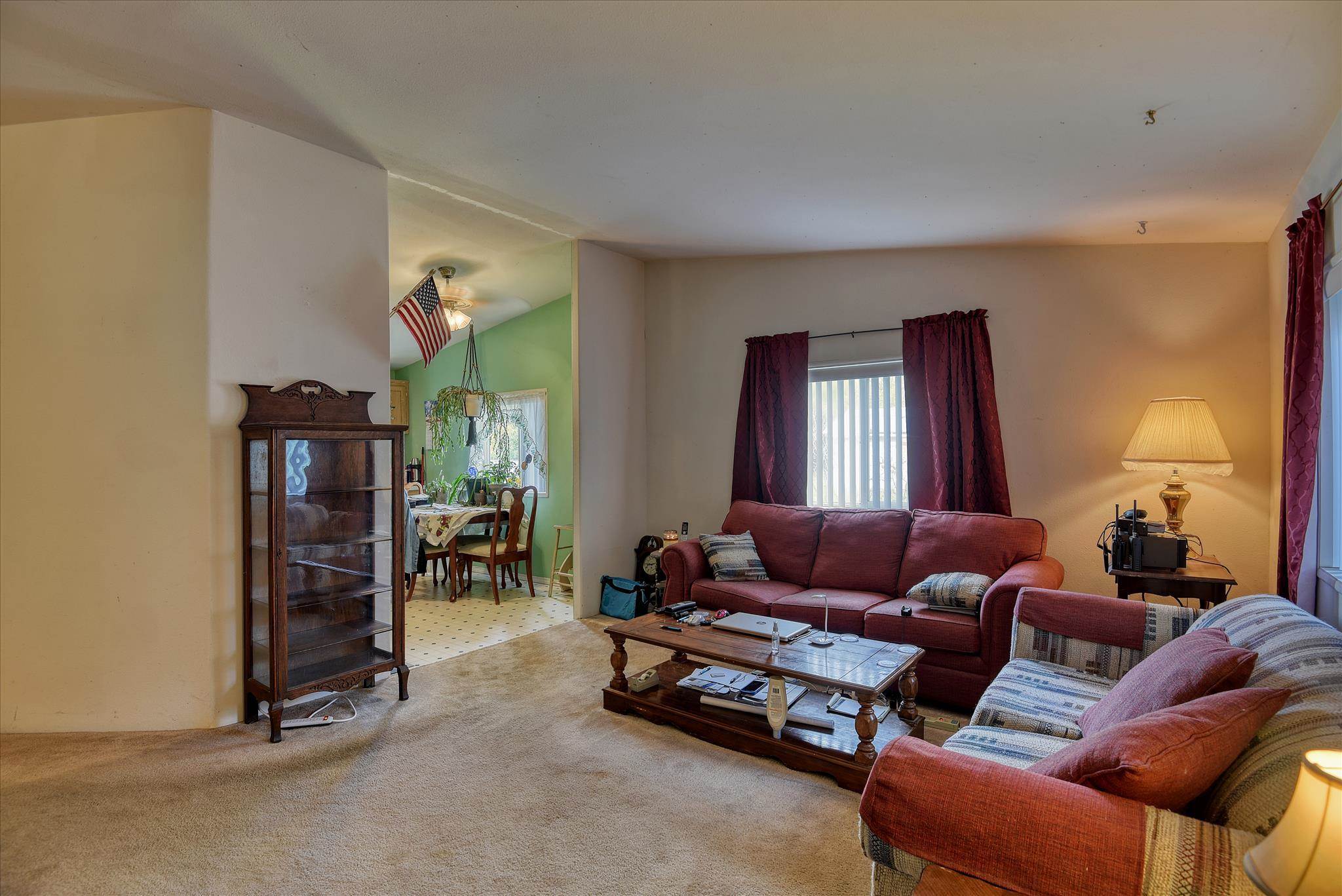 231 North Farr Road Spokane Valley, WA 99206 - Photo 2 of 24