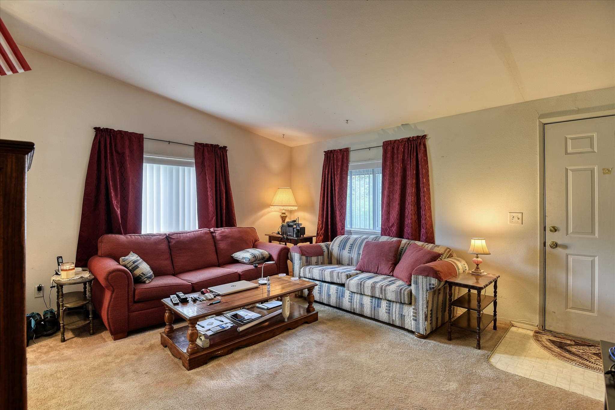 231 North Farr Road Spokane Valley, WA 99206 - Photo 3 of 24