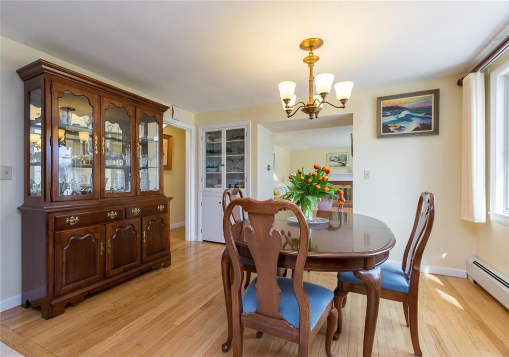 14 Southwell Road Cape Elizabeth, ME 04107 - Photo 12 of 35 Photo