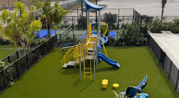 $4,110 | 1556 Northwest 110th Avenue, Unit LAVENDER A, Miami, FL 33172