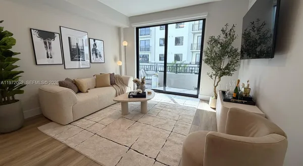 $4,110 | 1556 Northwest 110th Avenue, Unit LAVENDER A, Miami, FL 33172