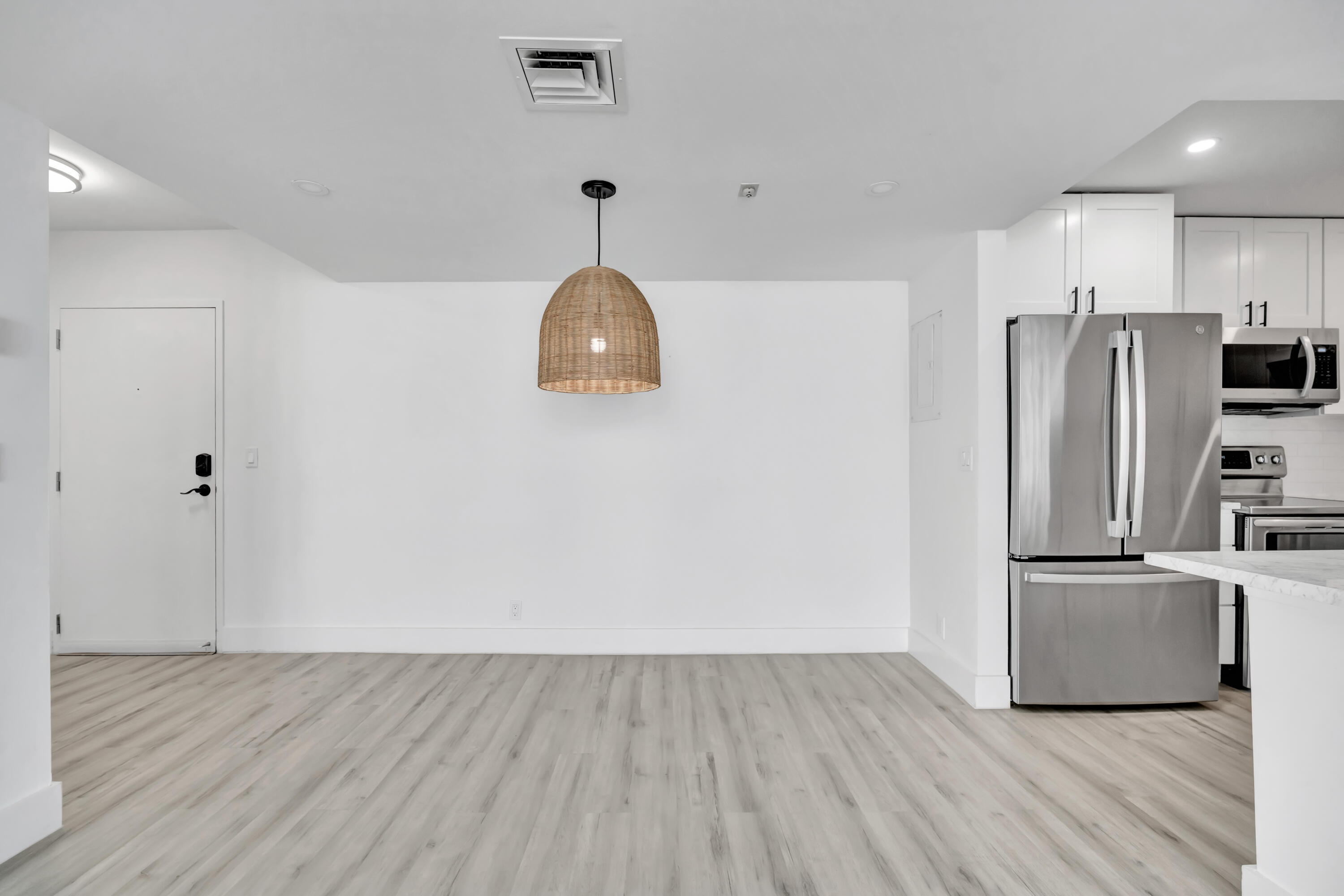 336 Golfview Road, Unit 1104 North Palm Beach, FL 33408 - Photo 5 of 54 _MLP0237