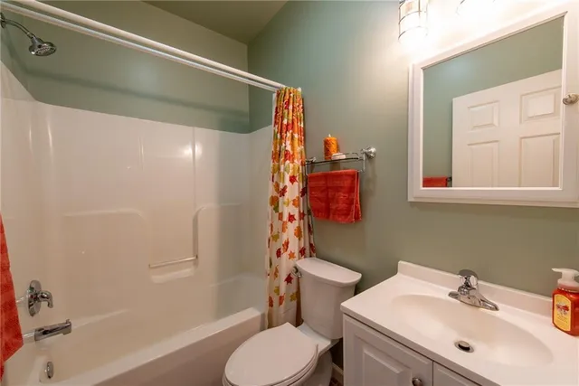 $525,000 | 5135 Watters Road, New Kensington, PA 15068