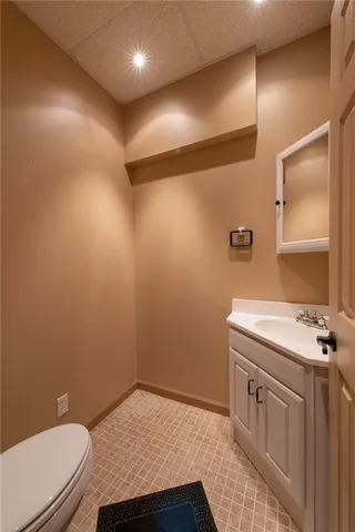 $525,000 | 5135 Watters Road, New Kensington, PA 15068