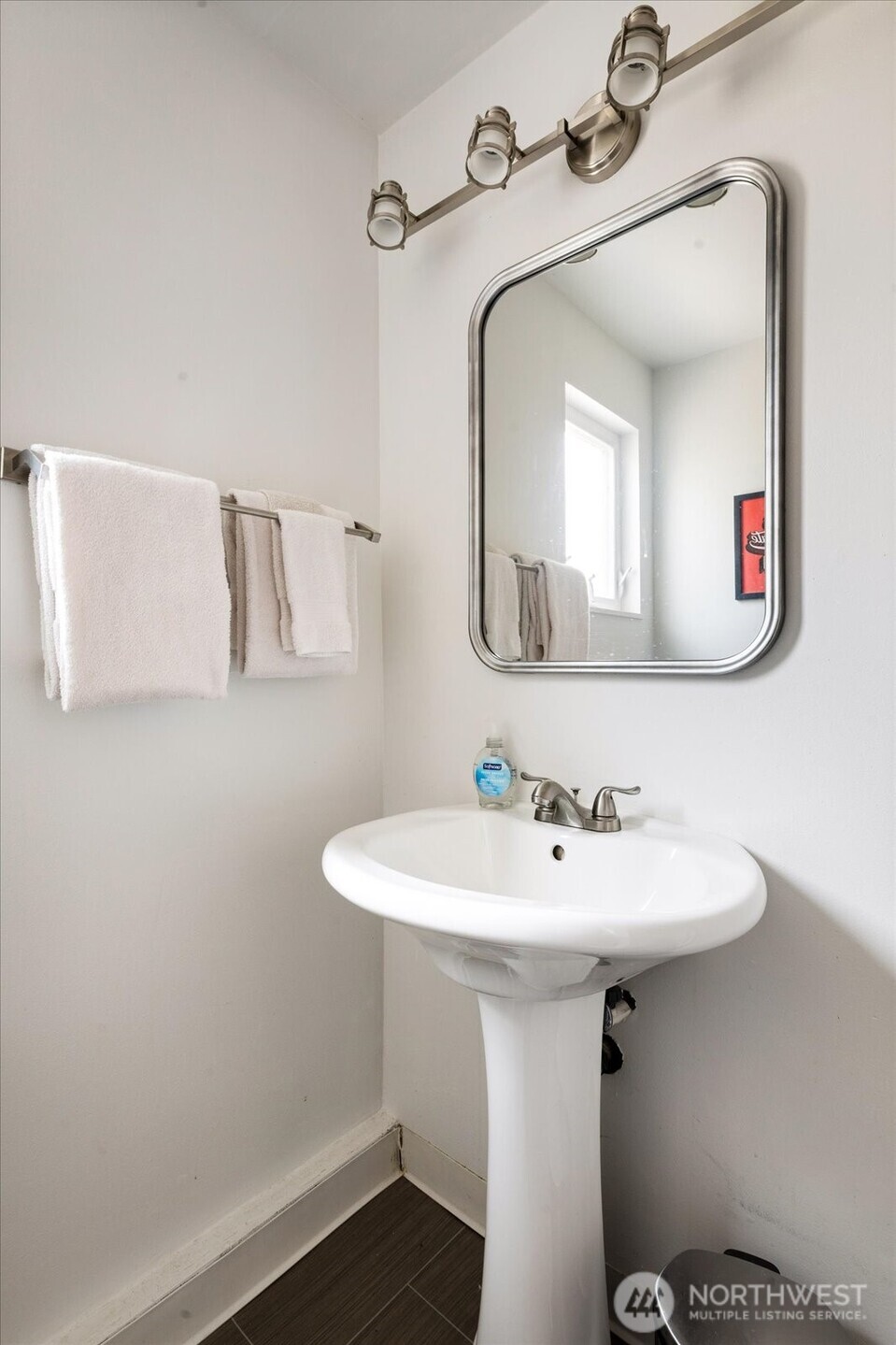 2577 Sunlight Beach Road Clinton, WA 98236 - Photo 24 of 40 Gallery Image 24