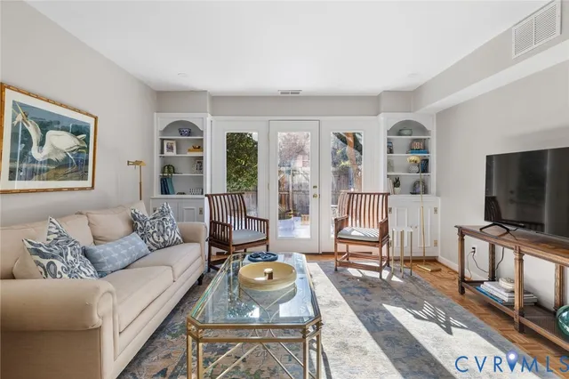 $355,000 | 407 North Hamilton Street, Unit C, Richmond, VA 23221