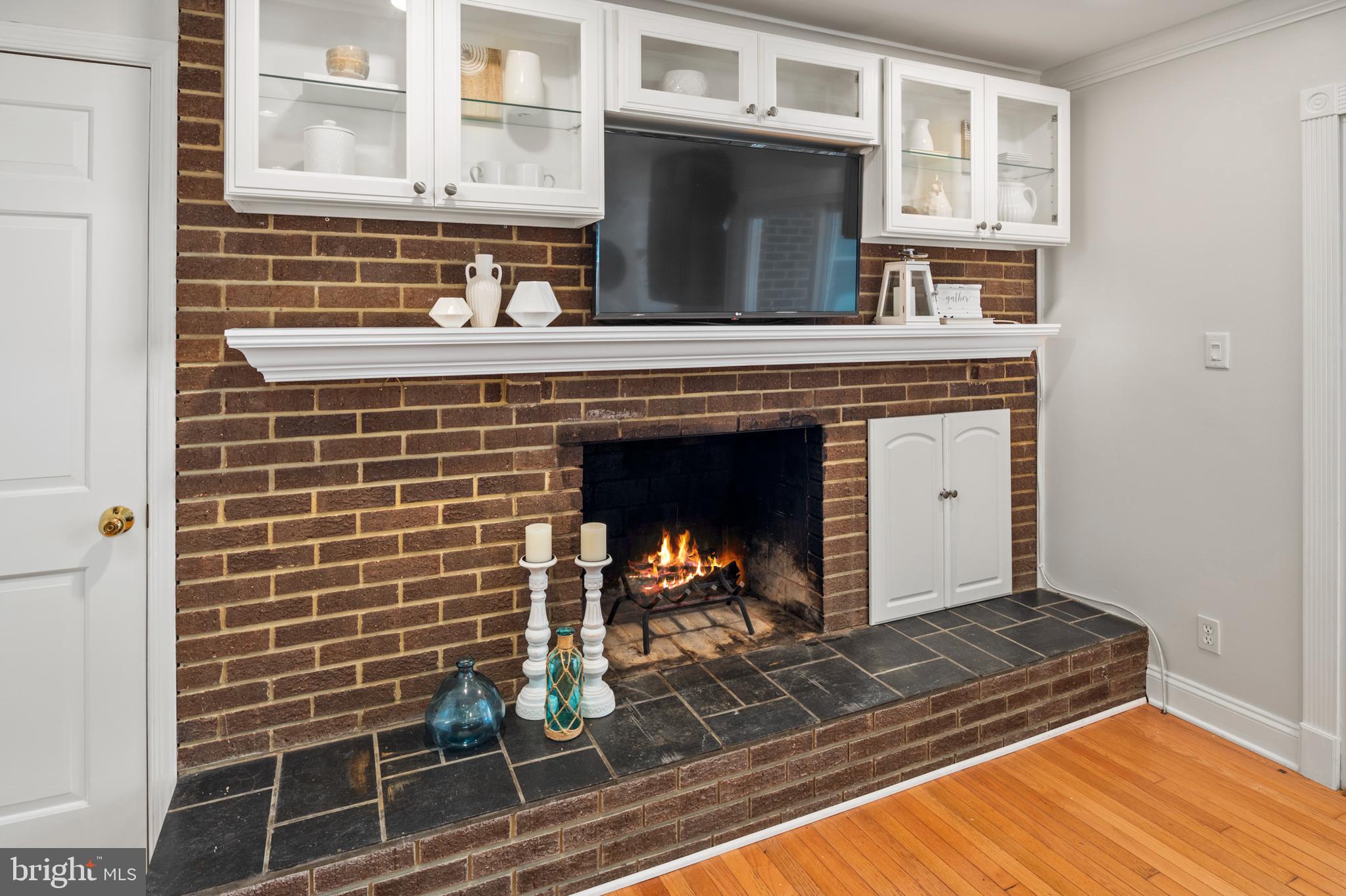3887 Cotter Drive Edgewater, MD 21037 - Photo 15 of 50 Fireplace