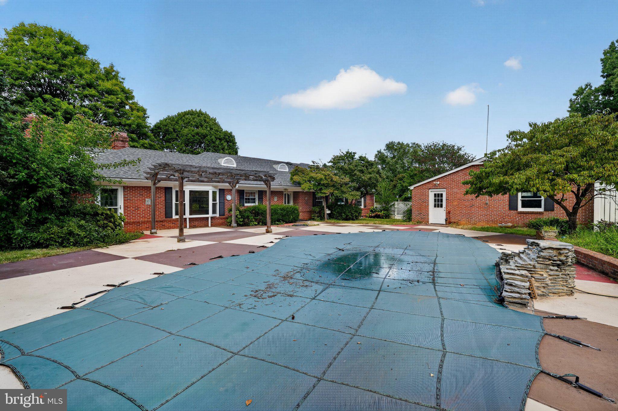 805 Orchard Way Silver Spring, MD 20904 - Photo 37 of 56 Rear view 2