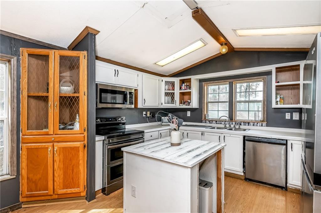 780 North Ridge Road Shelocta, PA 15774 - Photo 8 of 18