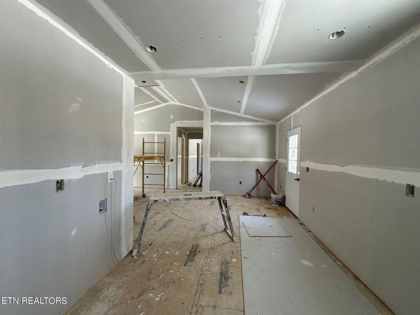 1020 Colony Road Grimsley, TN 38565 - Photo 14 of 32 Gallery Image 14