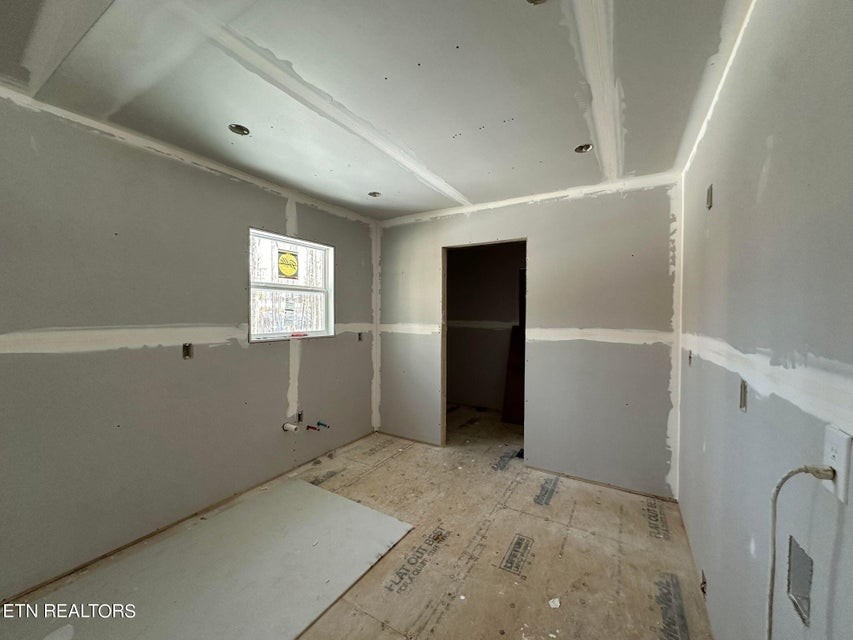1020 Colony Road Grimsley, TN 38565 - Photo 10 of 32 Gallery Image 10