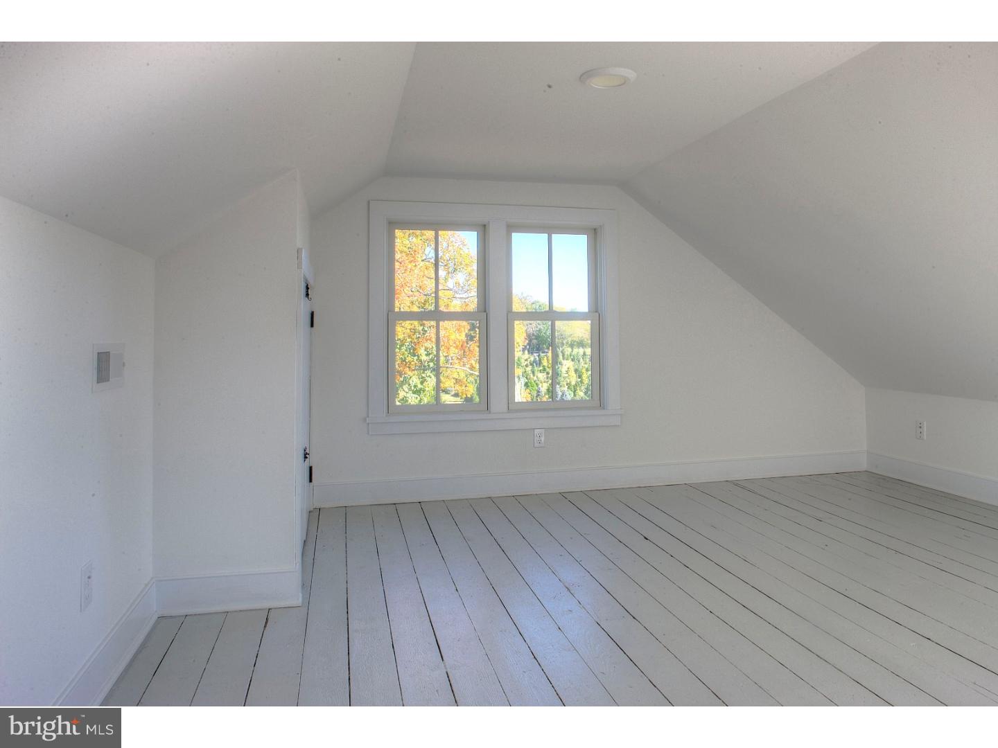 5253 Upper Mountain Road New Hope, PA 18938 - Photo 14 of 19