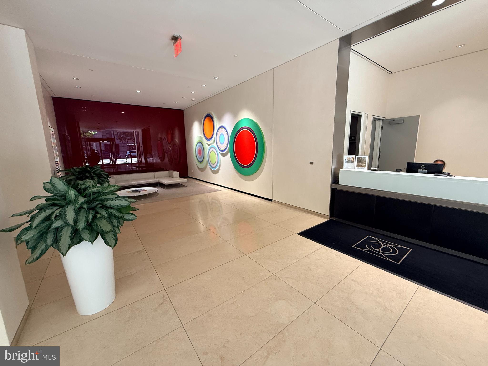 925 H Street Northwest, Unit 315 Washington, DC 20001 - Photo 4 of 5