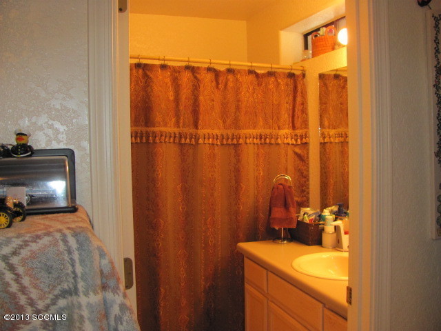 1259 Elf Court Rio Rico, AZ 85648 - Photo 12 of 18