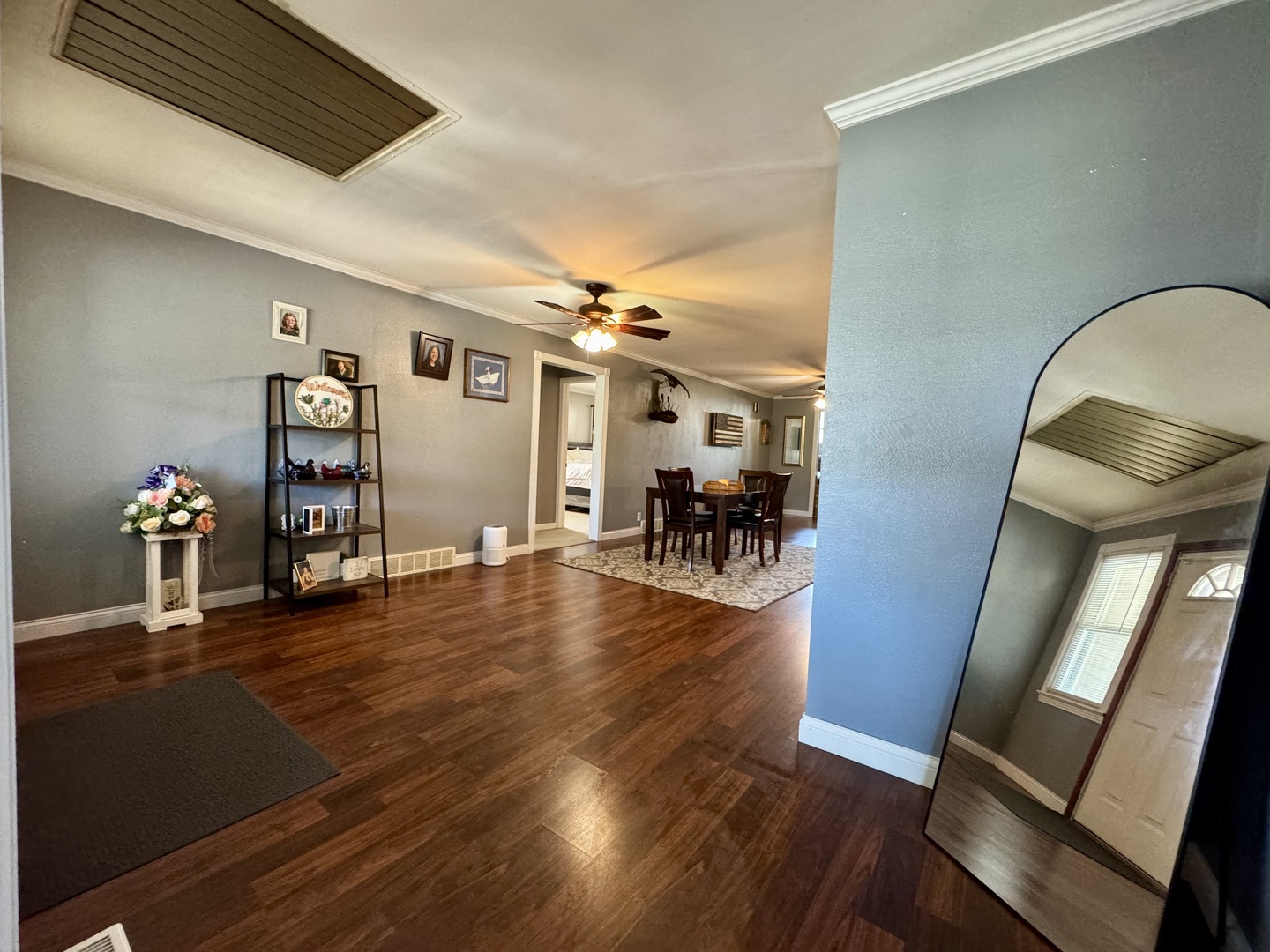 212 Mitchell Street Benton, IL 62812 - Photo 27 of 40 a view of a livingroom with furniture and hardwood floor
