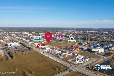 $3,067,500 | 306 Meadow Farm Drive, Lafayette, LA 70508