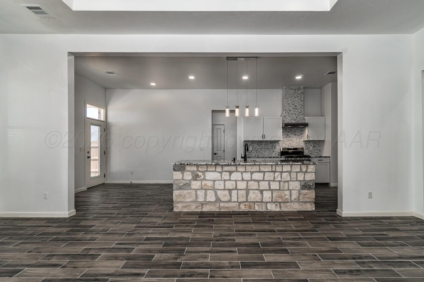 13633 Ariana Road Amarillo, TX 79124 - Photo 14 of 42 Living Room