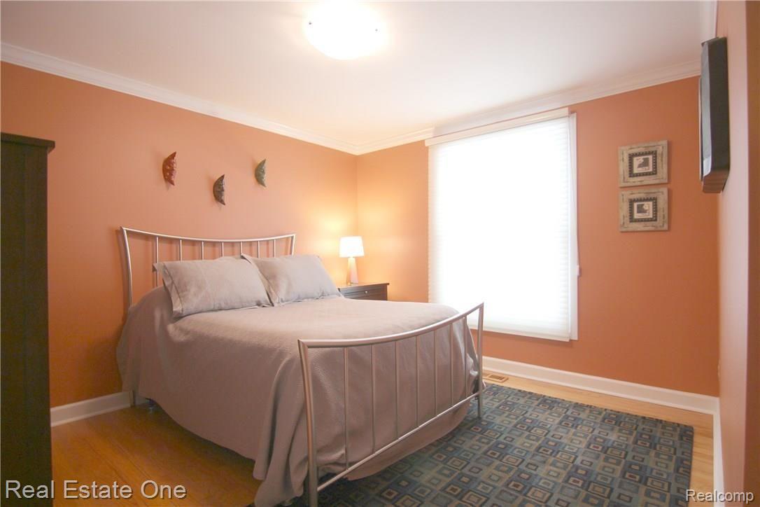 22871 Penton Rise Court Novi, MI 48375 - Photo 36 of 41 Penton Rise Ct Bedroom 2.jpg
