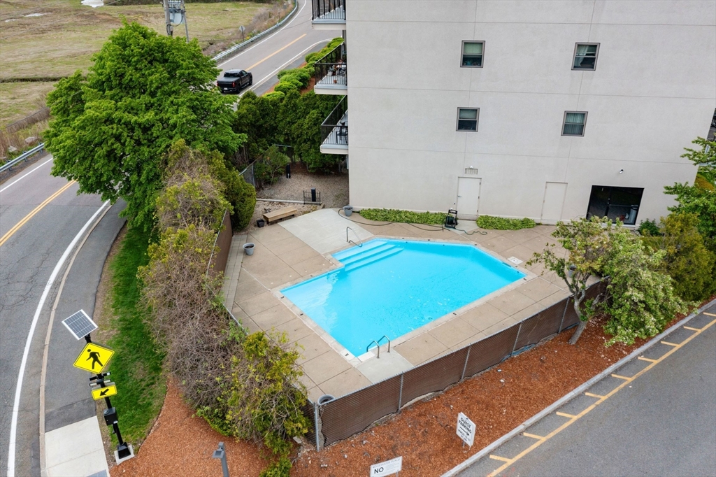 133 Commander Shea Boulevard, Unit 209 Quincy, MA 02171 - Photo 11 of 12