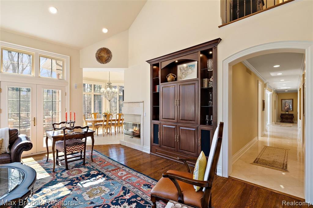 28501 West 14 Mile Road Farmington Hills, MI 48334 - Photo 16 of 67