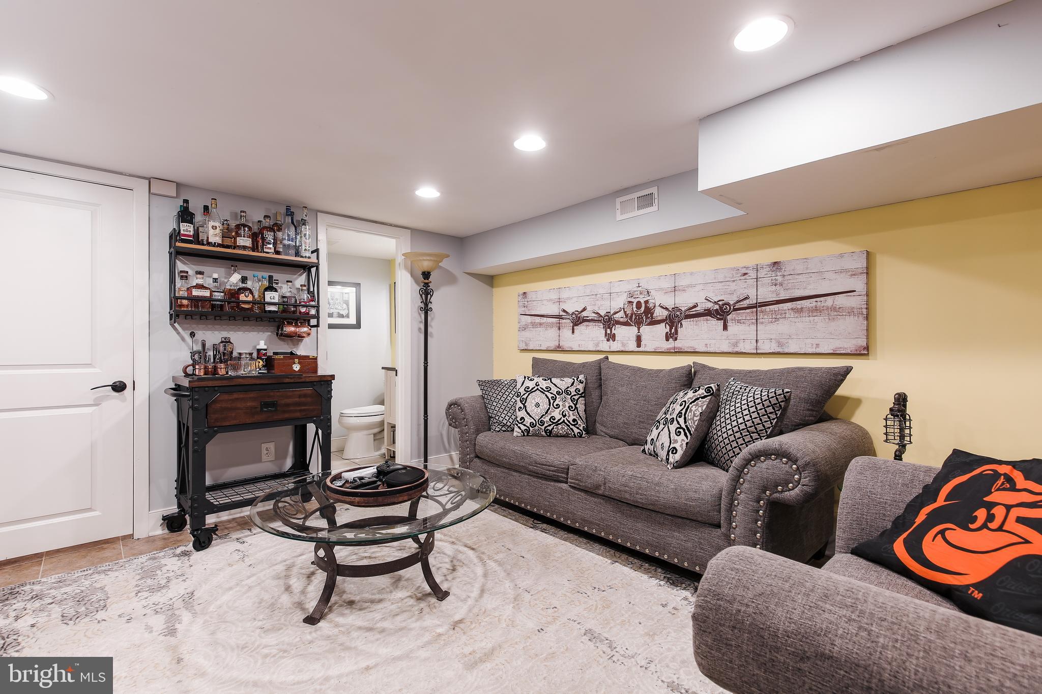 4131 Falls Road Baltimore, MD 21211 - Photo 19 of 29 Gallery Image 19