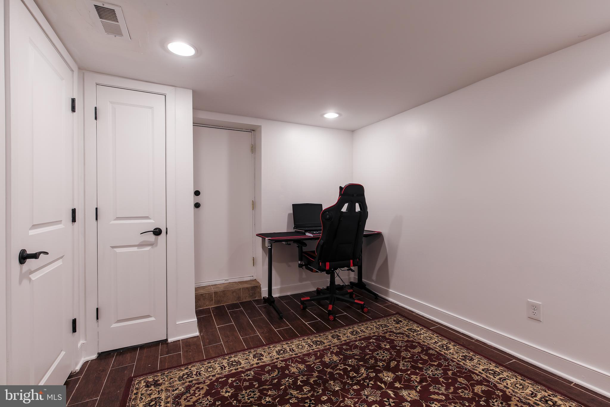 4131 Falls Road Baltimore, MD 21211 - Photo 24 of 29 Gallery Image 24