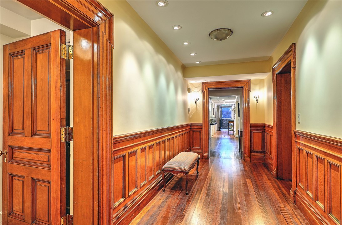 72 Manning Street, Unit 4 Providence, RI 02906 - Photo 25 of 39